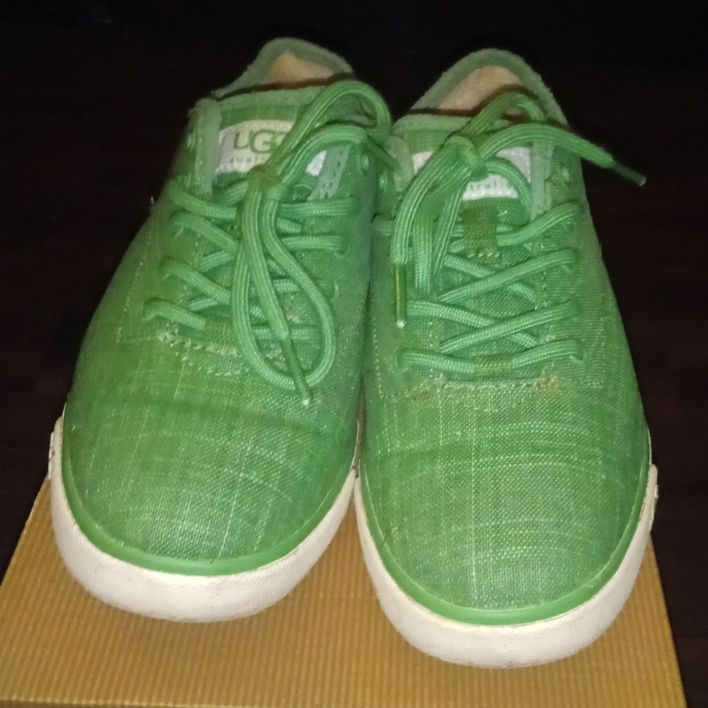 UGG Hally Women's Green Fashion Sneakers
